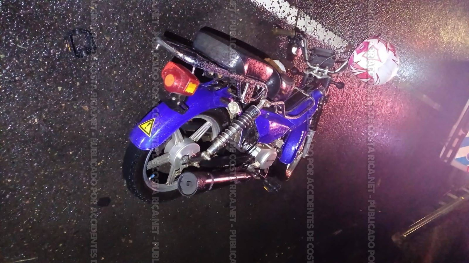 Mujer en bicimoto es atropellada por tráiler que se da a la fuga en ...